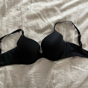 Betsey Johnson Bra 32DD